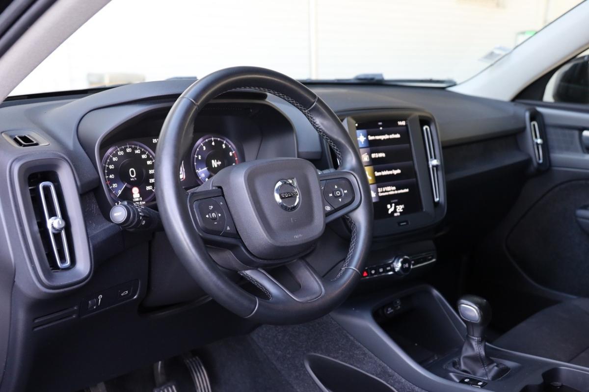 volvo-xc40-2022-gasolina-1477cc
