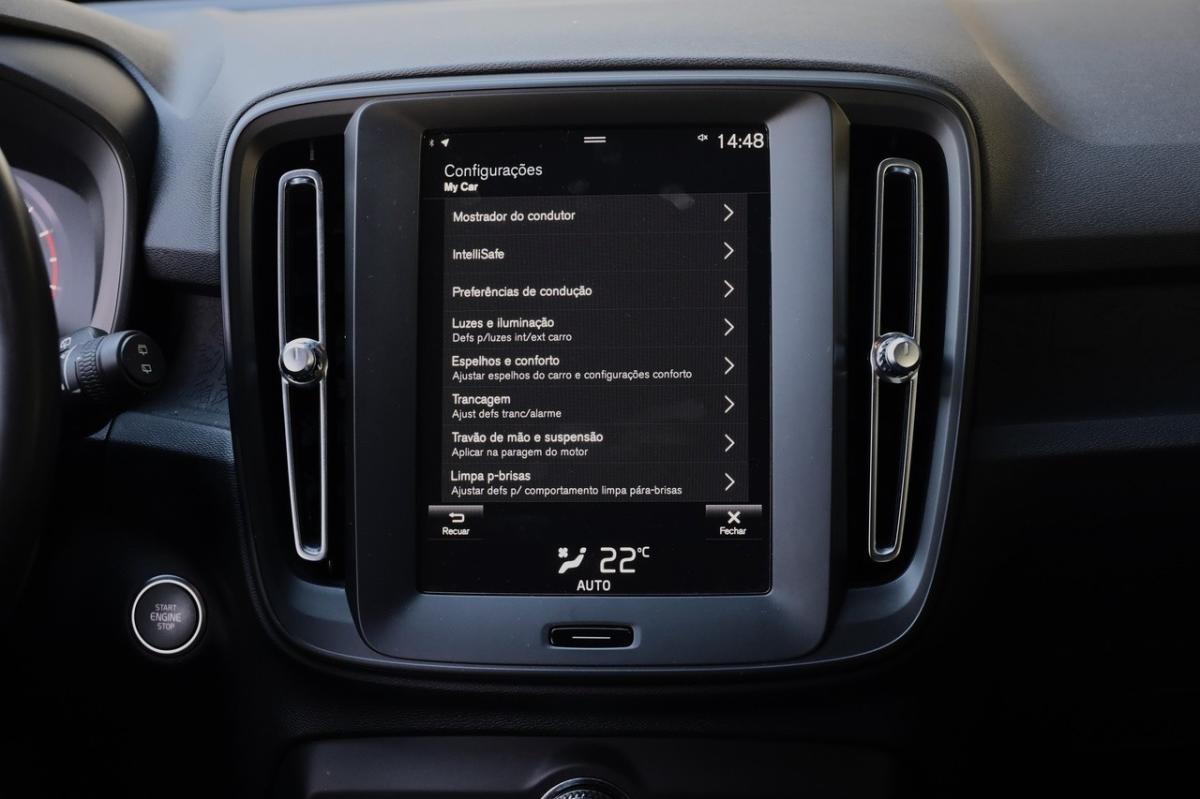 volvo-xc40-2022-gasolina-1477cc