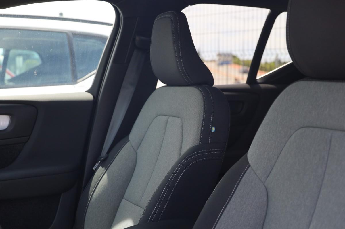 volvo-xc40-2023-hibrido-a-gasolina-1477cc