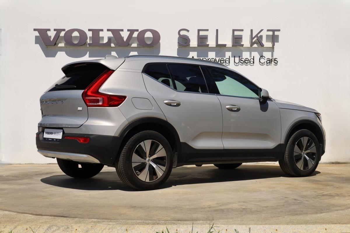 volvo-xc40-2023-hibrido-a-gasolina-1477cc