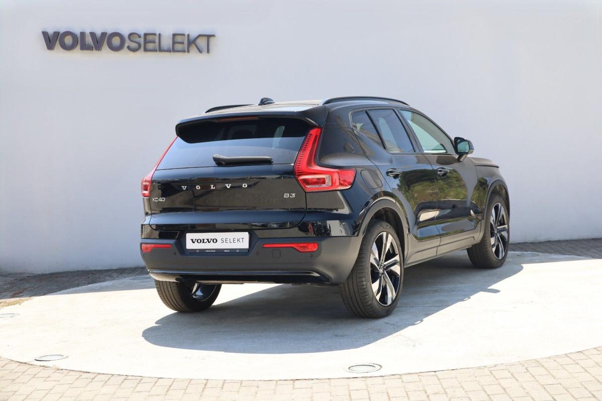 volvo-xc40-2025-gasolina-1969cc