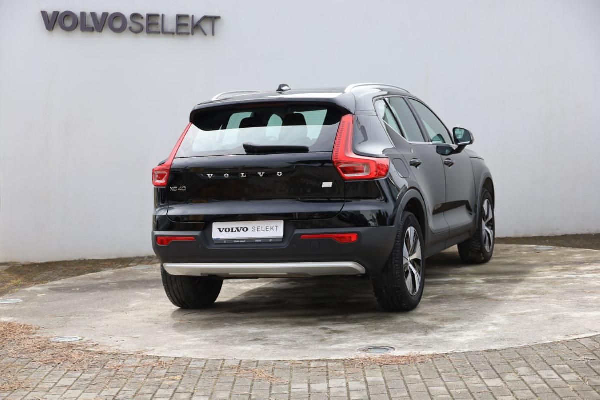 volvo-xc40-2022-hibrido-a-gasolina-1477cc