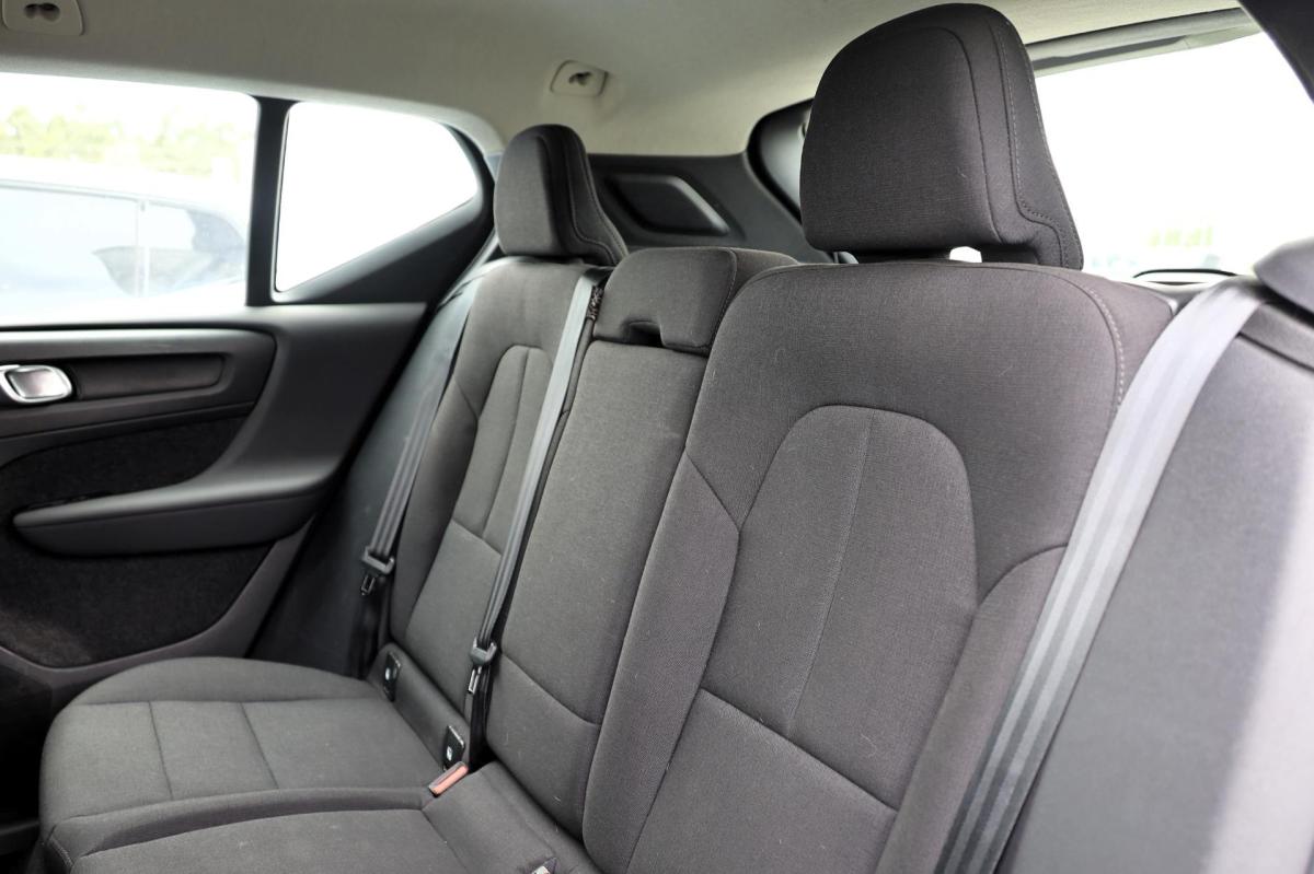 volvo-xc40-2022-hibrido-a-gasolina-1477cc