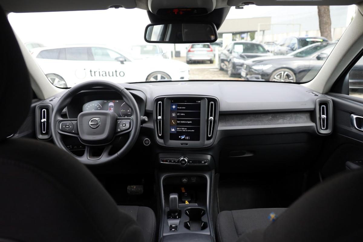 volvo-xc40-2022-hibrido-a-gasolina-1477cc