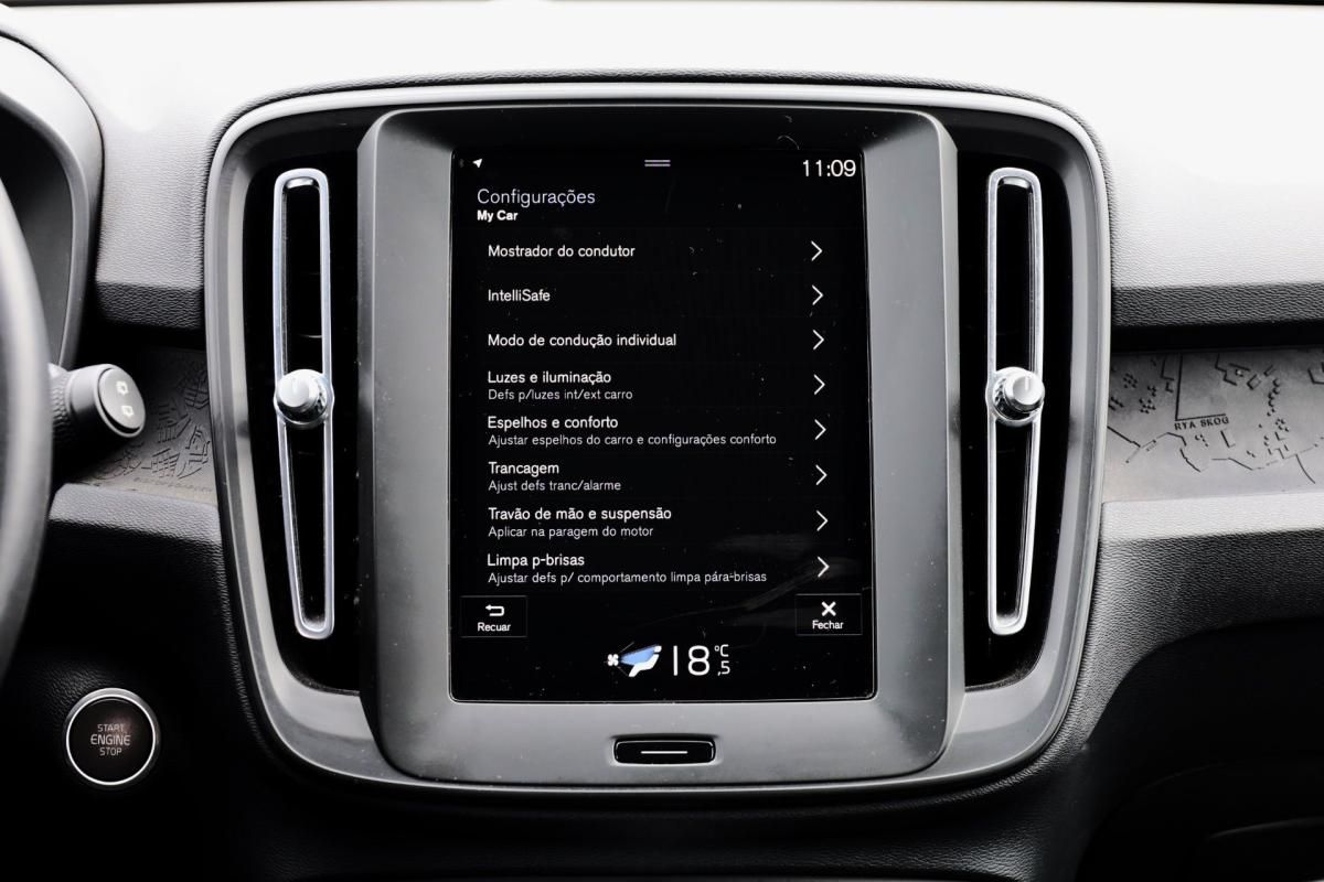 volvo-xc40-2022-hibrido-a-gasolina-1477cc
