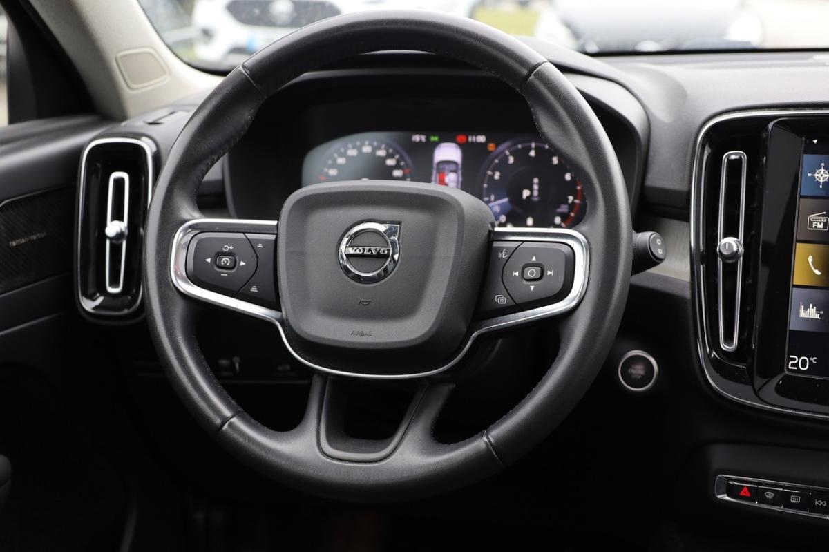 volvo-xc40-2021-gasolina-1969cc