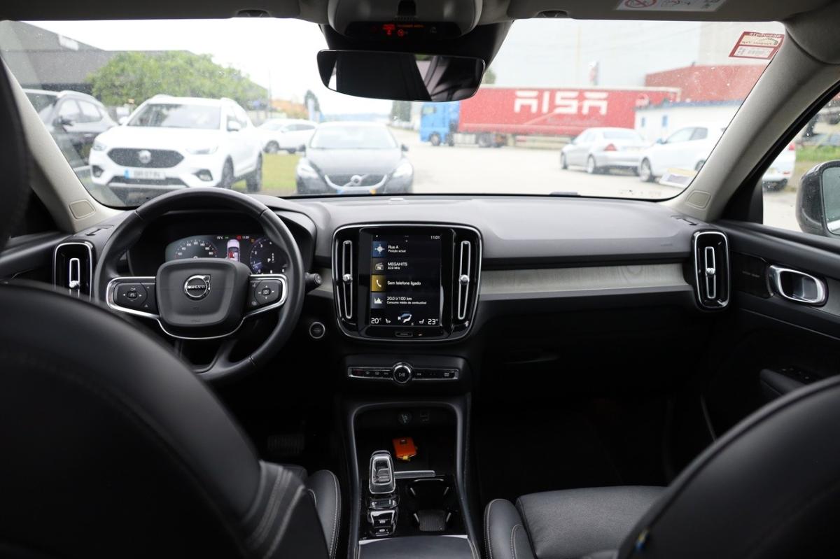 volvo-xc40-2021-gasolina-1969cc