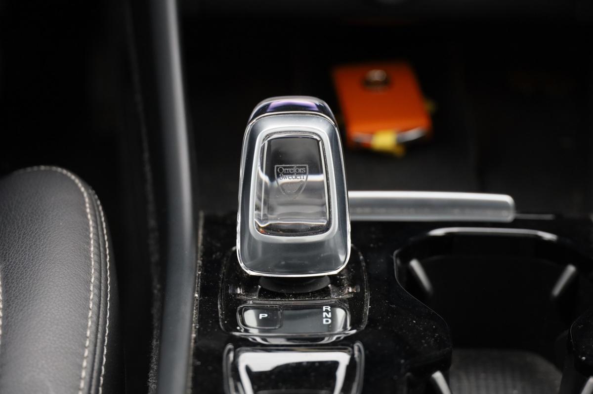 volvo-xc40-2021-gasolina-1969cc