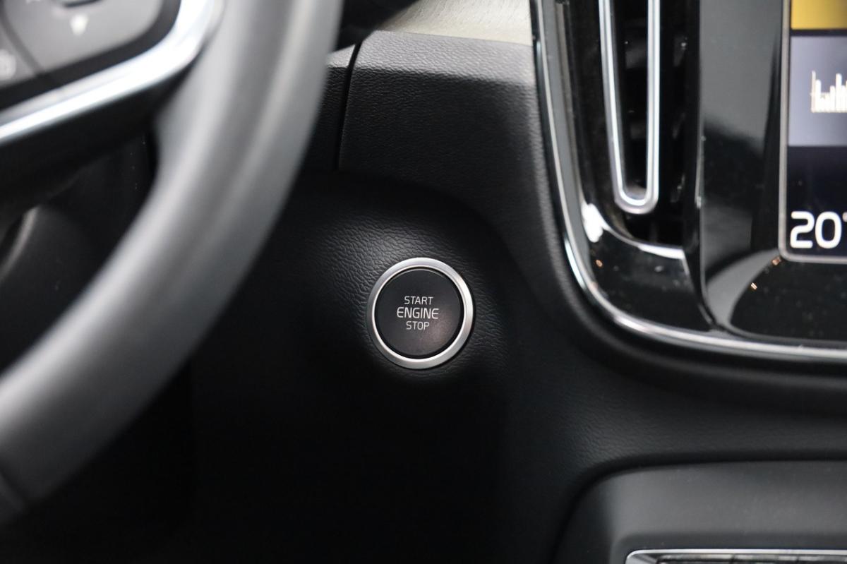 volvo-xc40-2021-gasolina-1969cc