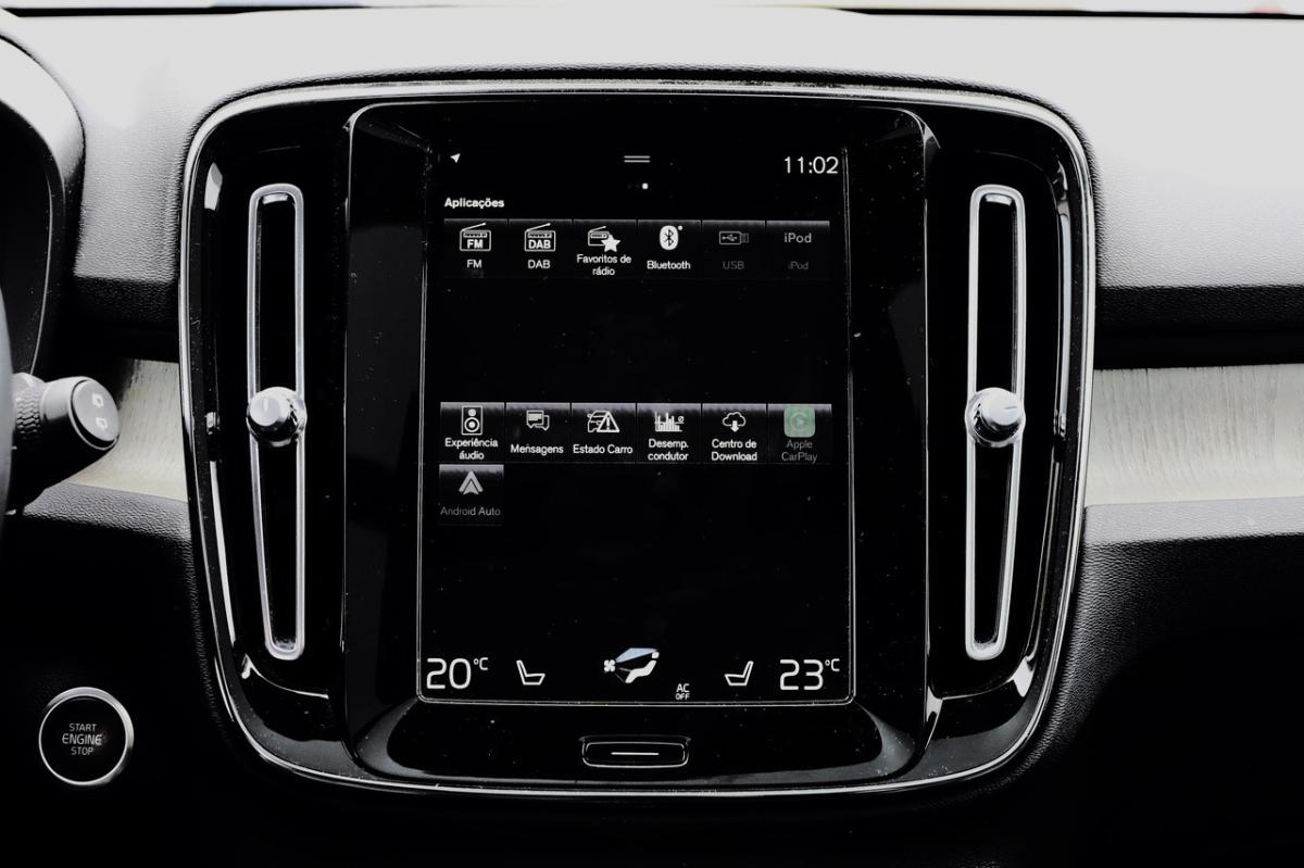 volvo-xc40-2021-gasolina-1969cc
