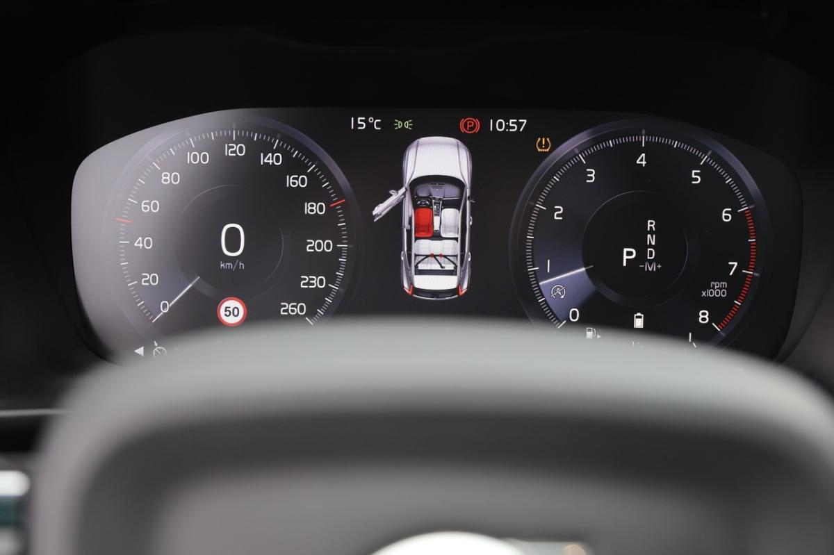volvo-xc40-2021-gasolina-1969cc