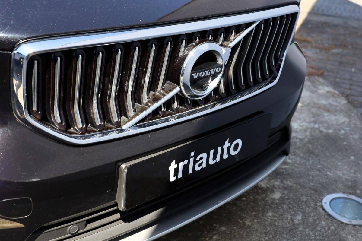 volvo-xc40-2021-gasolina-1969cc