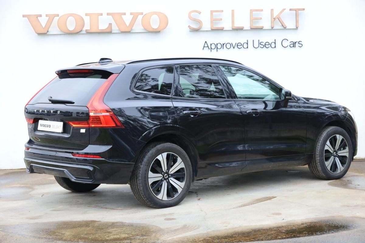 volvo-xc-60-2023-hibrido-a-gasolina-1969cc