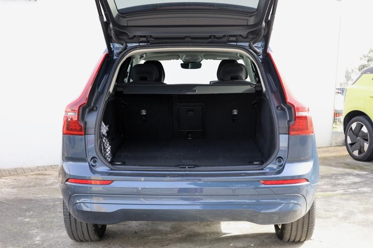 volvo-xc60-2025-hibrido-a-gasolina-1969cc