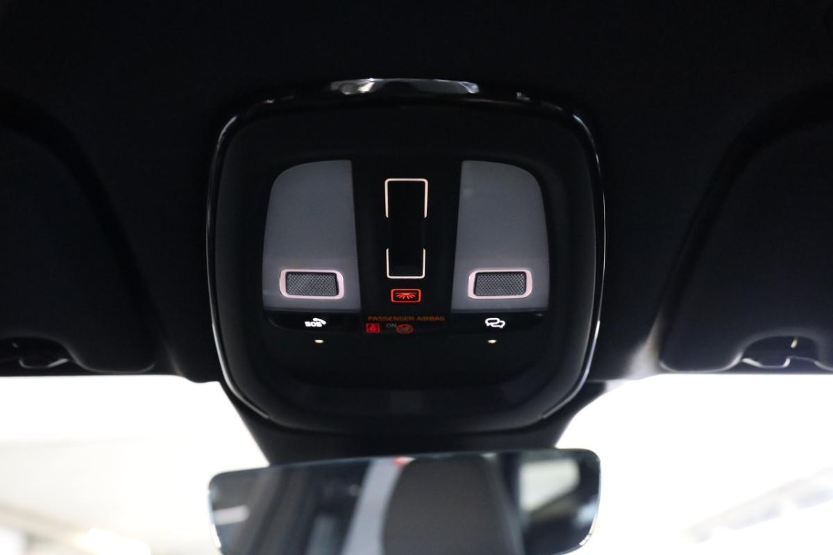 volvo-xc60-2025-hibrido-a-gasolina-1969cc