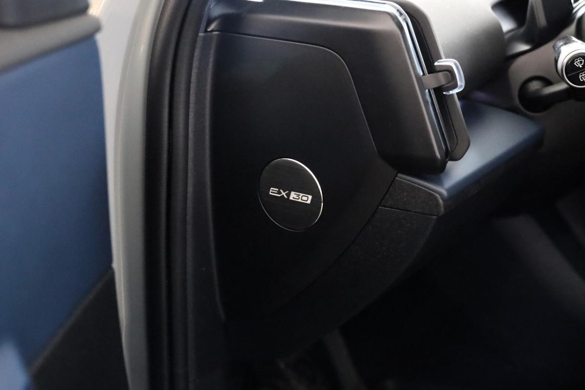 volvo-ex30-2024-eletrico-0cc