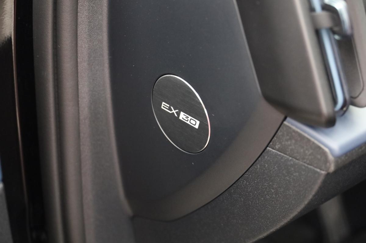 volvo-ex30-2024-eletrico-0cc