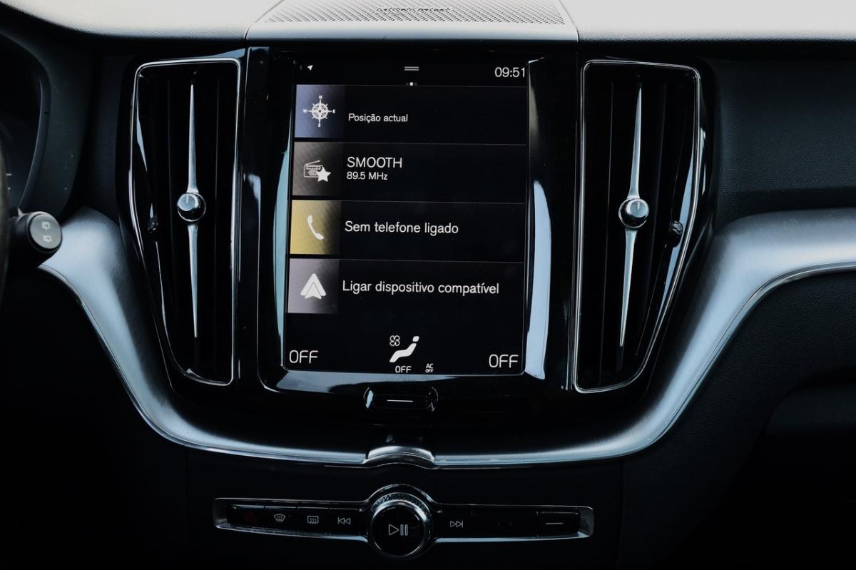 volvo-xc60-2019-hibrido-a-gasolina-1969cc