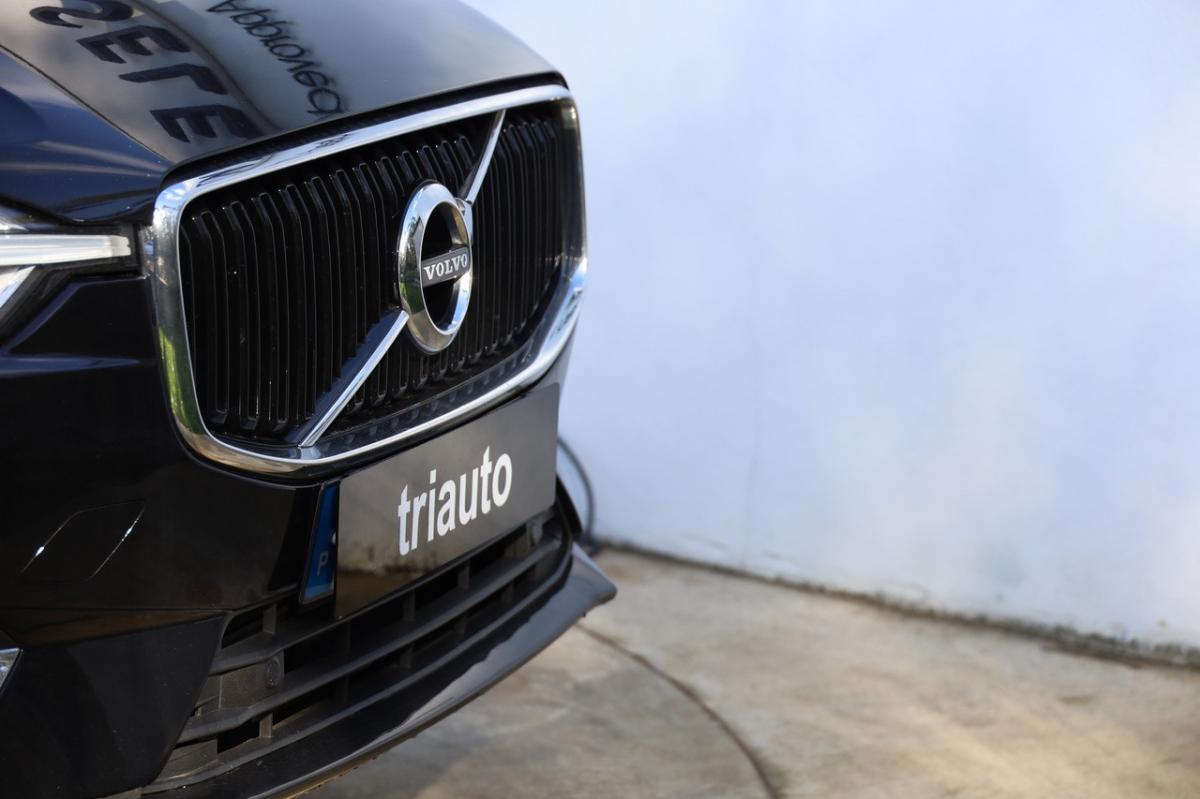 volvo-xc60-2019-hibrido-a-gasolina-1969cc