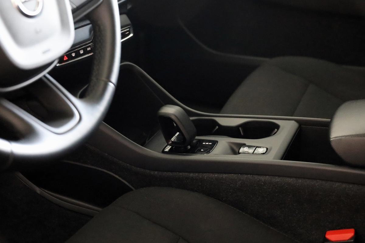 volvo-xc40-2021-gasolina-1477cc