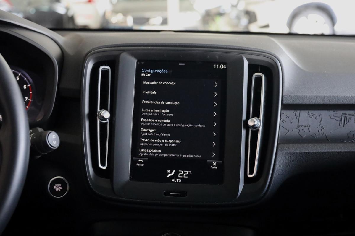 volvo-xc40-2021-gasolina-1477cc