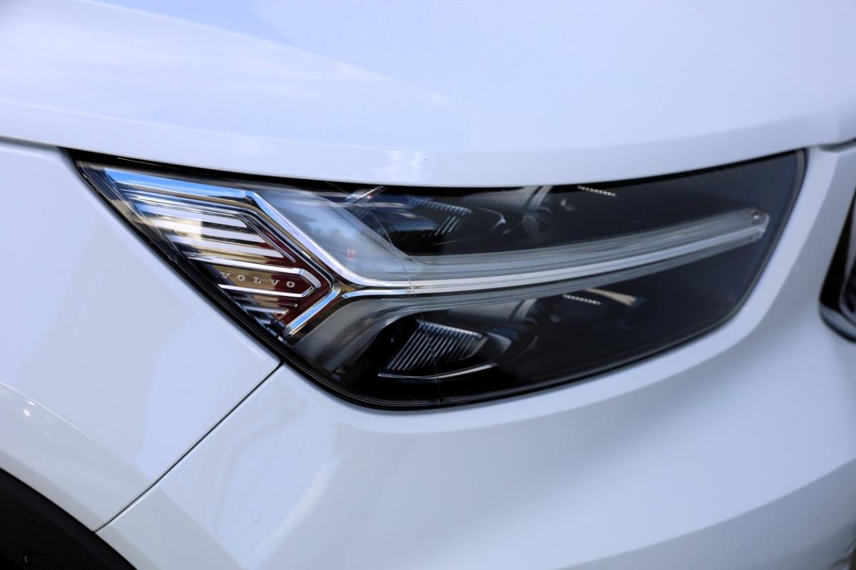 volvo-xc40-2021-gasolina-1477cc