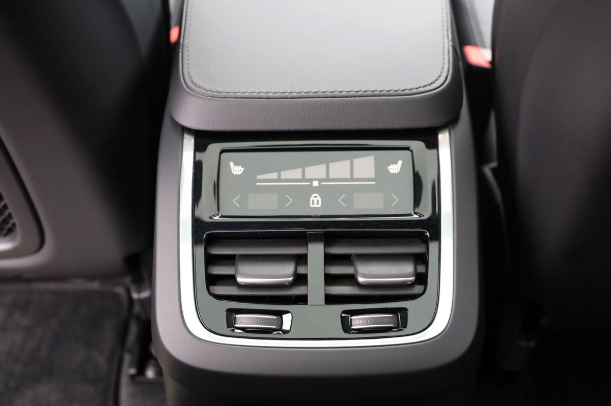 volvo-xc-90-2024-hibrido-a-gasolina-1969cc