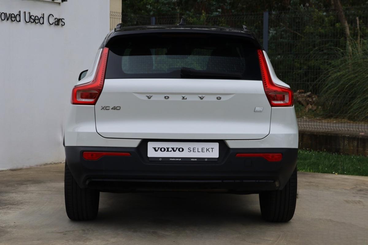 volvo-xc40-2021-hibrido-a-gasolina-1477cc
