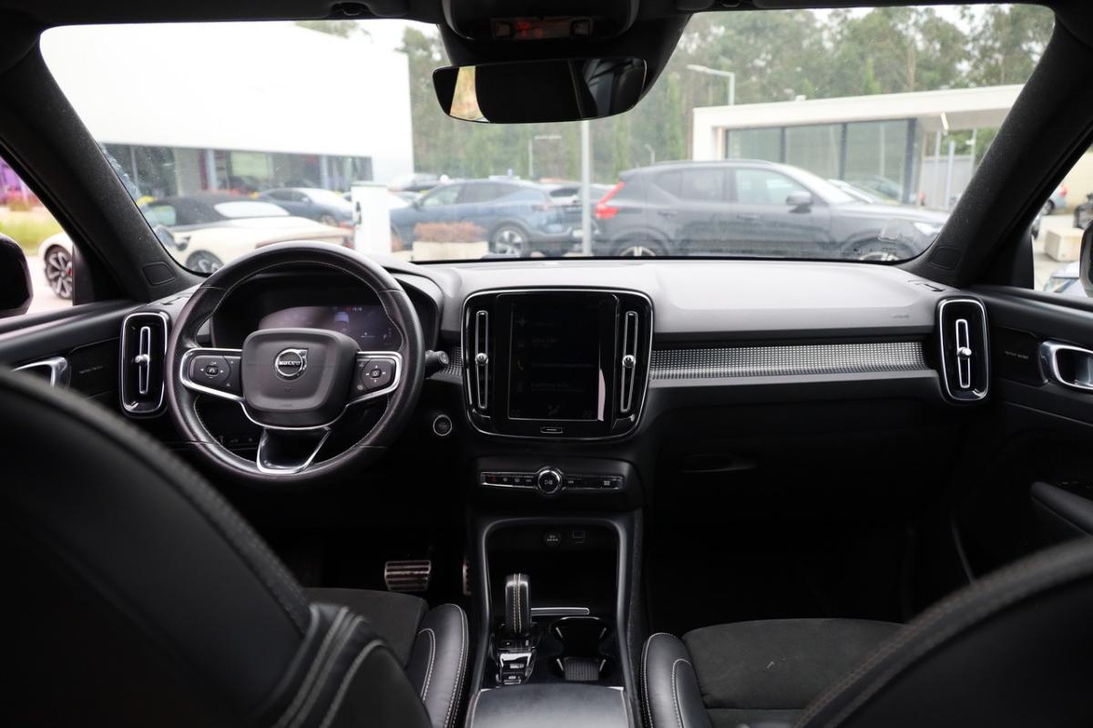 volvo-xc40-2021-hibrido-a-gasolina-1477cc