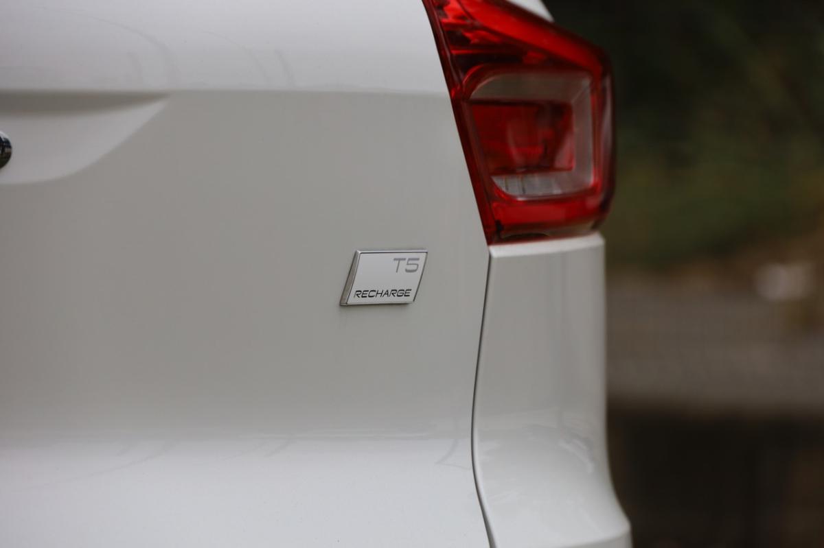 volvo-xc40-2021-hibrido-a-gasolina-1477cc