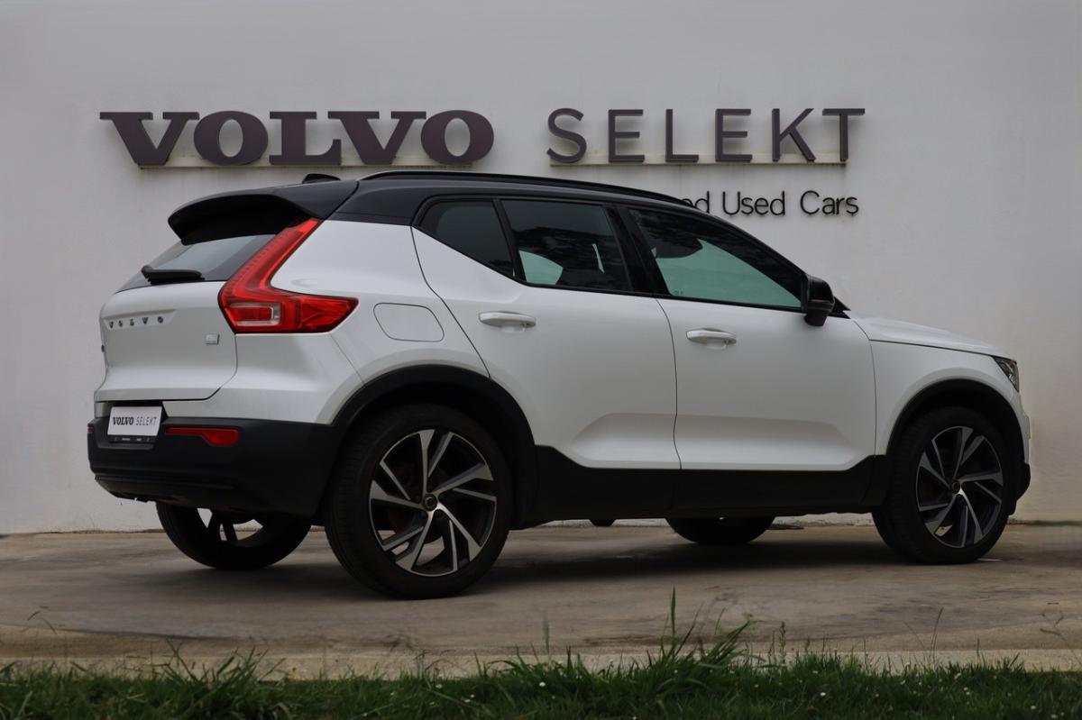 volvo-xc40-2021-hibrido-a-gasolina-1477cc