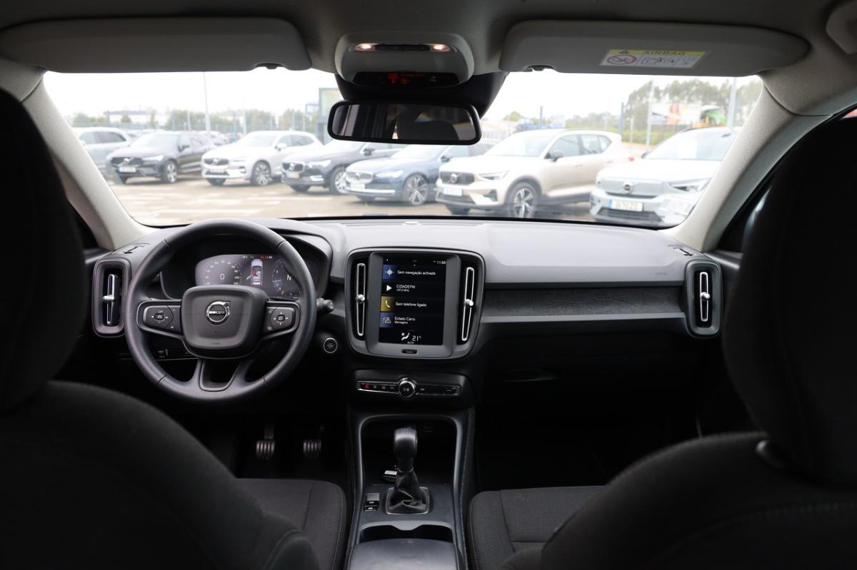 volvo-xc40-2022-gasolina-1477cc