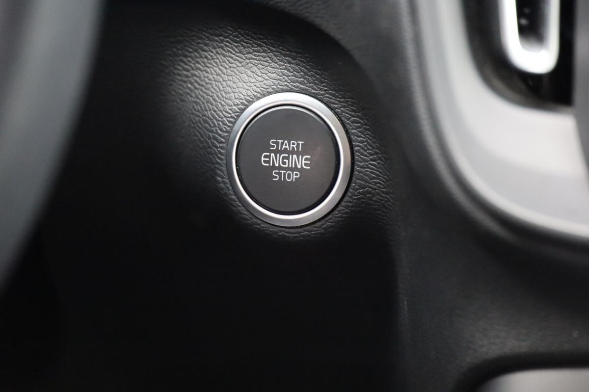 volvo-xc40-2022-gasolina-1477cc