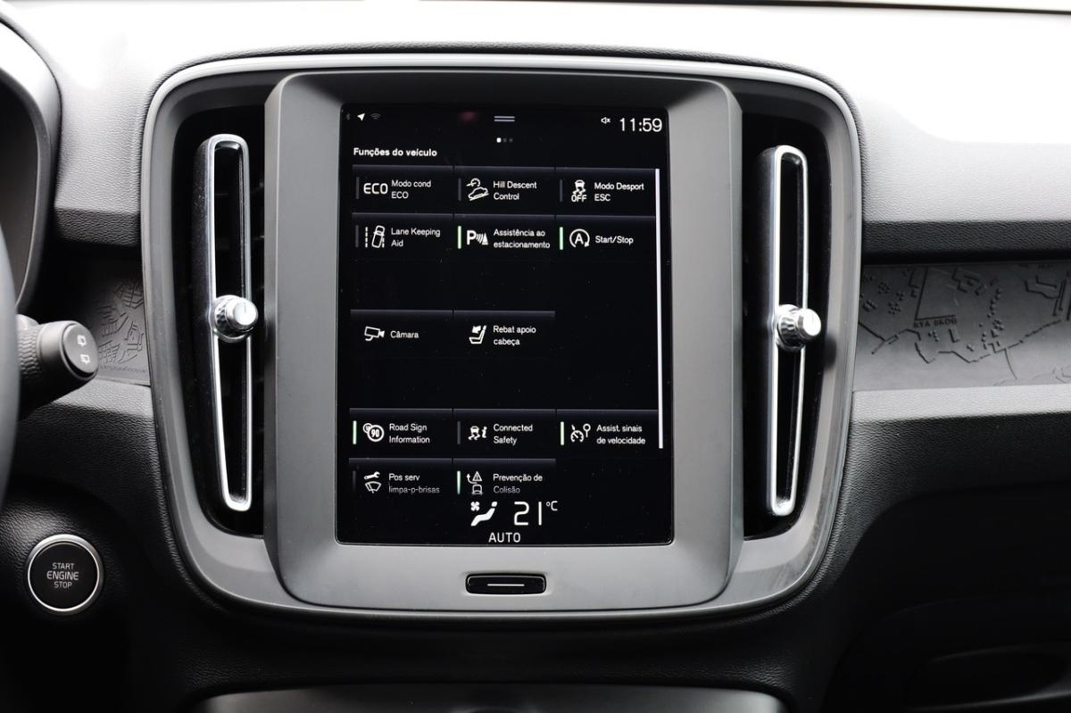 volvo-xc40-2022-gasolina-1477cc