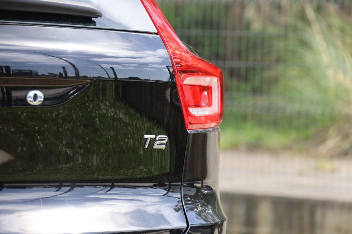 volvo-xc40-2022-gasolina-1477cc