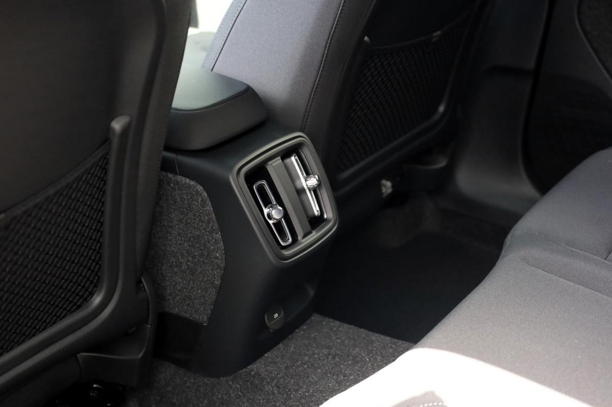volvo-ex40-2026-eletrico-0cc