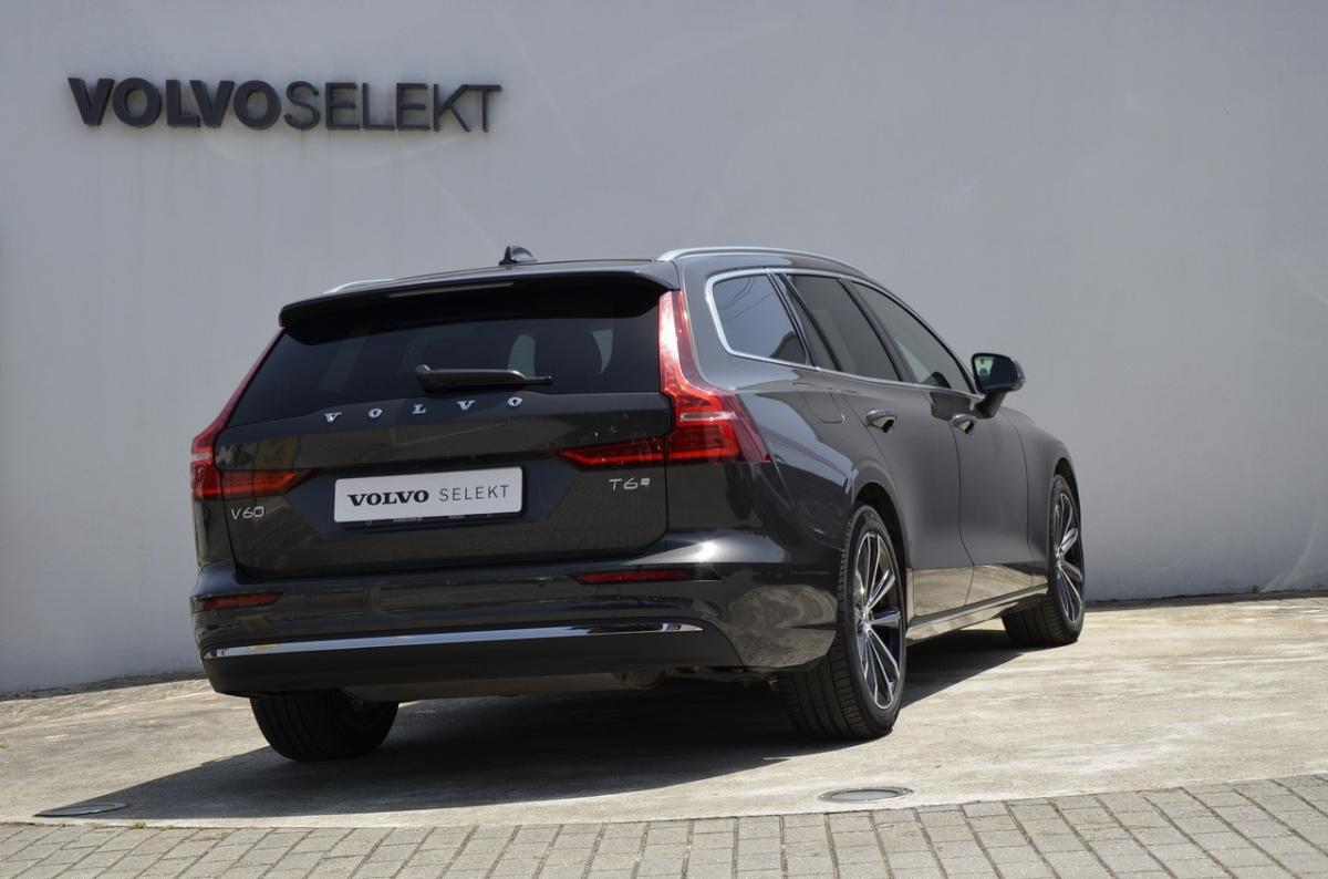 volvo-v60-2024-hibrido-a-gasolina-1969cc