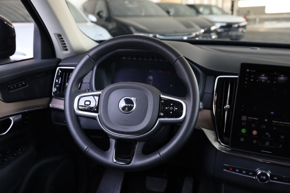 volvo-xc90-2025-hibrido-a-gasolina-1969cc