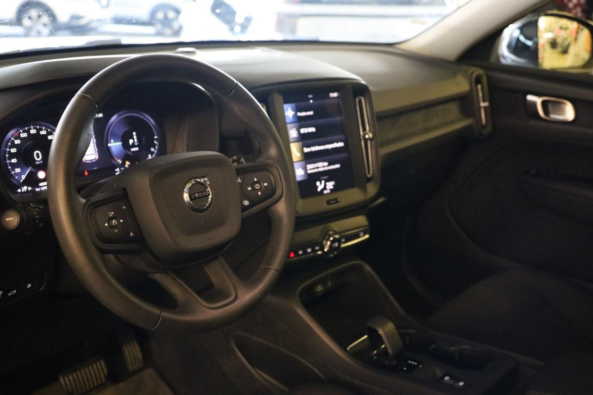 volvo-xc40-2022-hibrido-a-gasolina-1477cc