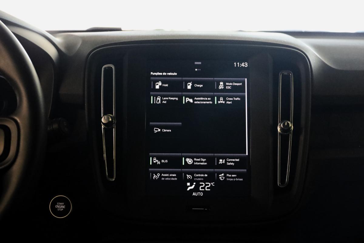 volvo-xc40-2022-hibrido-a-gasolina-1477cc