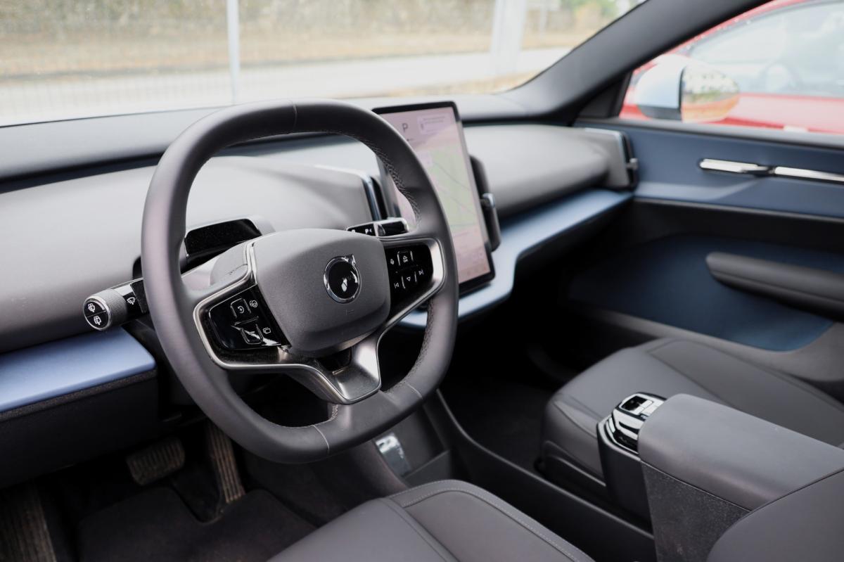 volvo-ex30-2025-eletrico-0cc