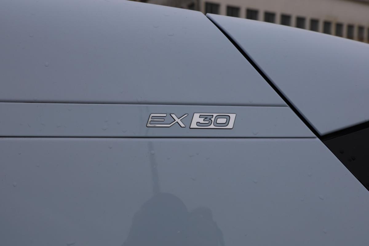 volvo-ex30-2025-eletrico-0cc