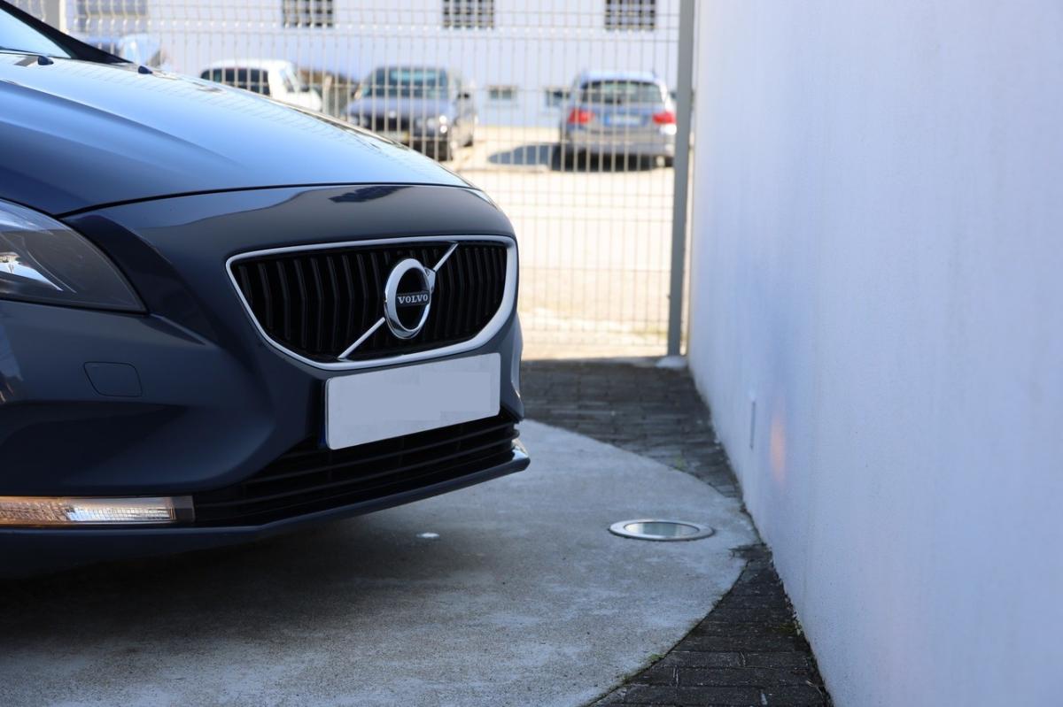 volvo-v40-2018-diesel-1969cc