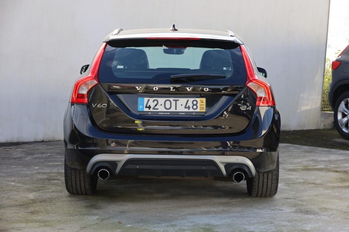 volvo-v60-2014-diesel-1969cc