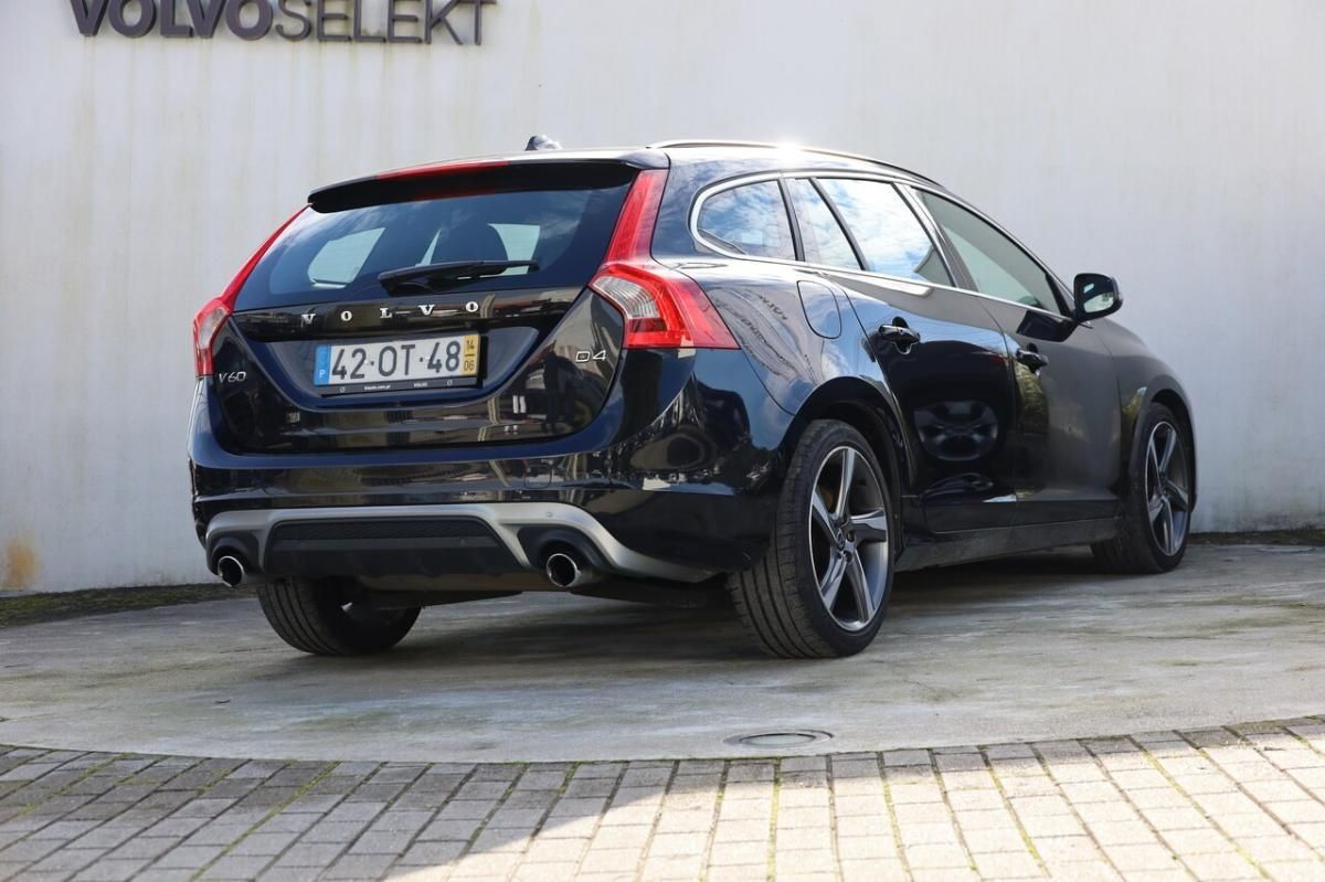 volvo-v60-2014-diesel-1969cc