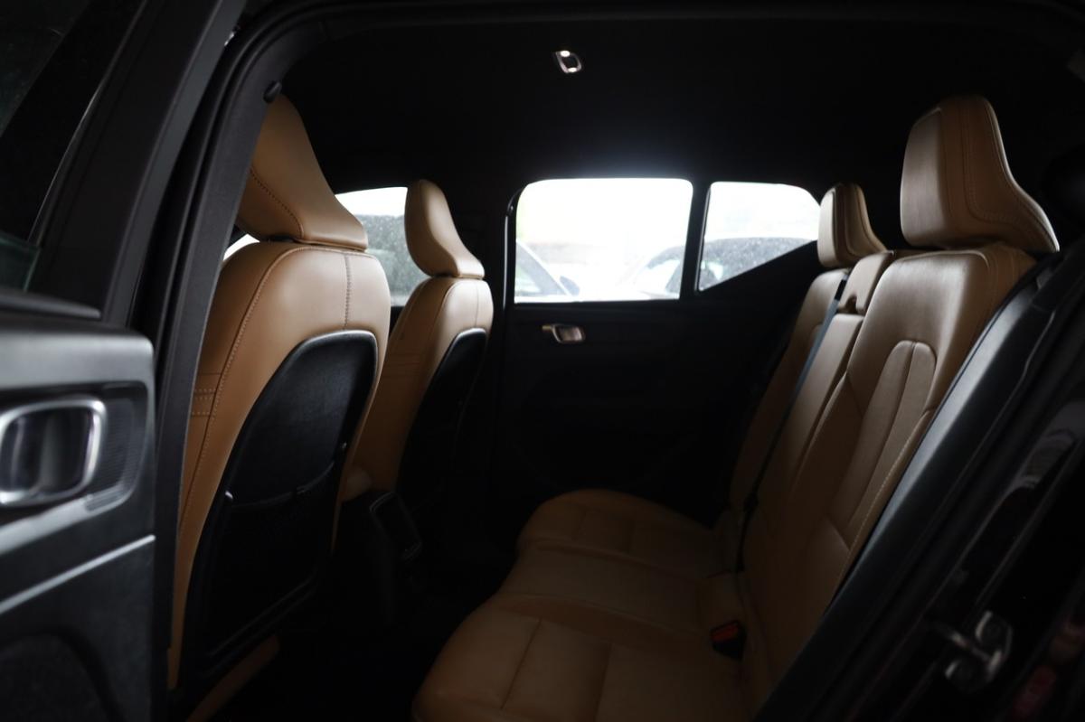 volvo-xc40-2020-hibrido-a-gasolina-1477cc
