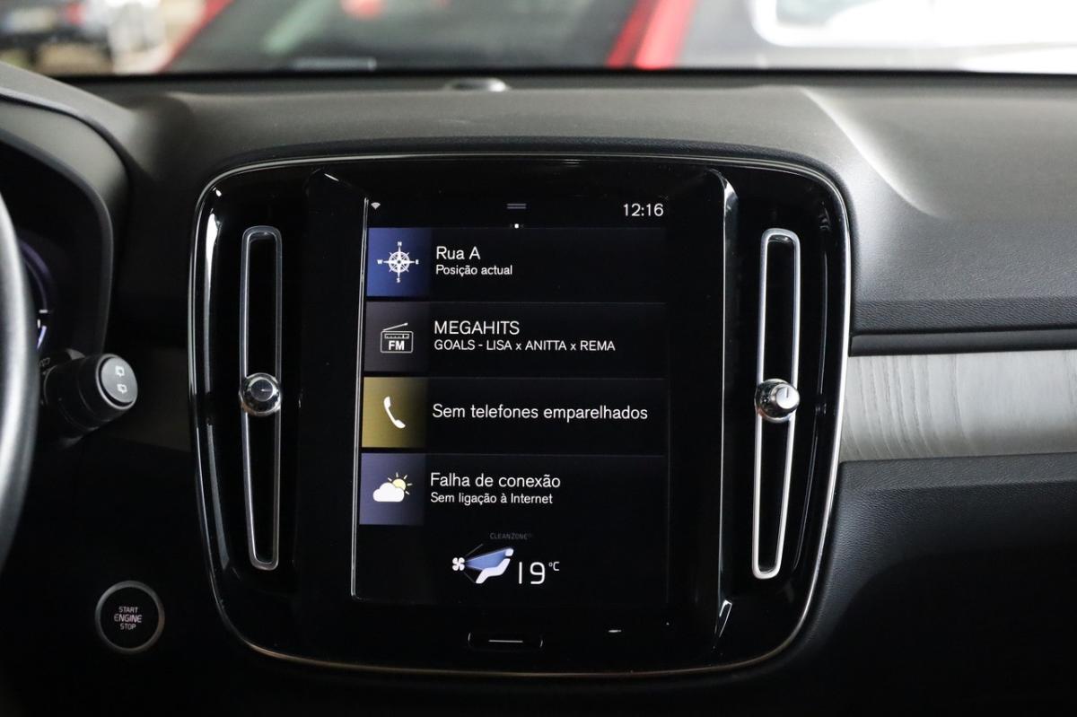 volvo-xc40-2020-hibrido-a-gasolina-1477cc