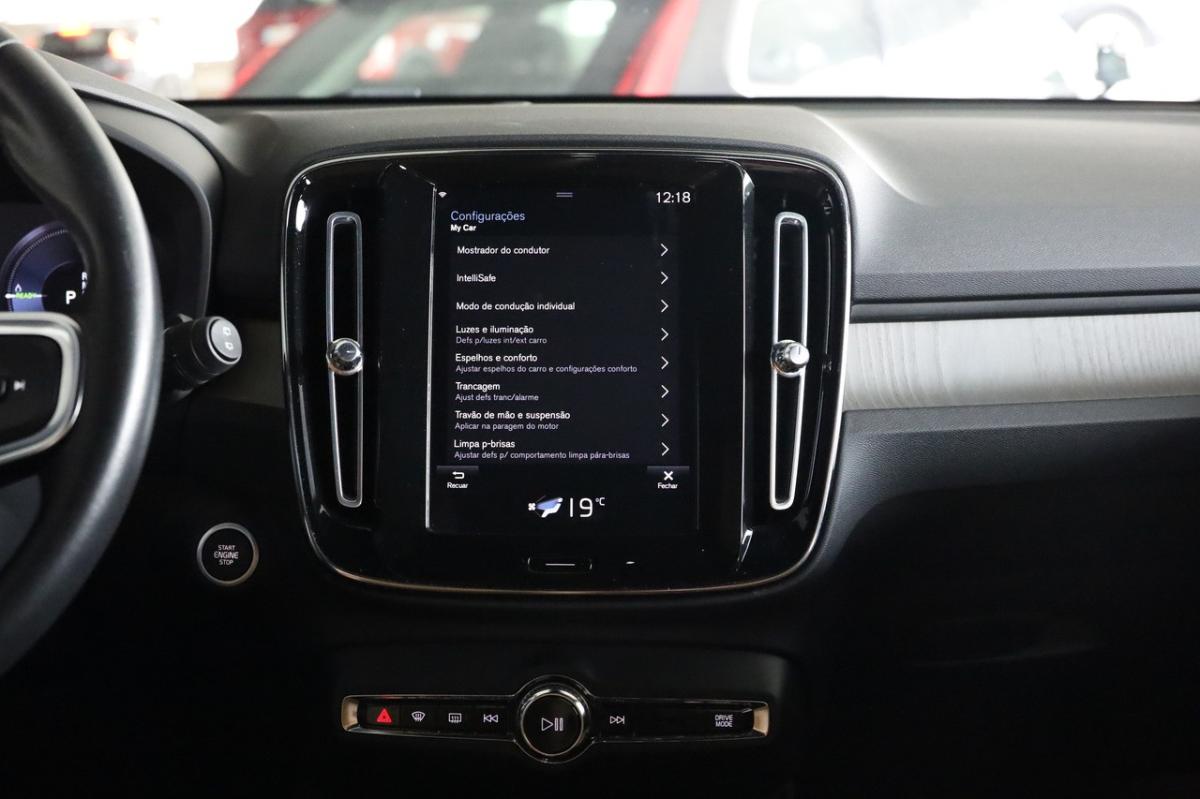 volvo-xc40-2020-hibrido-a-gasolina-1477cc