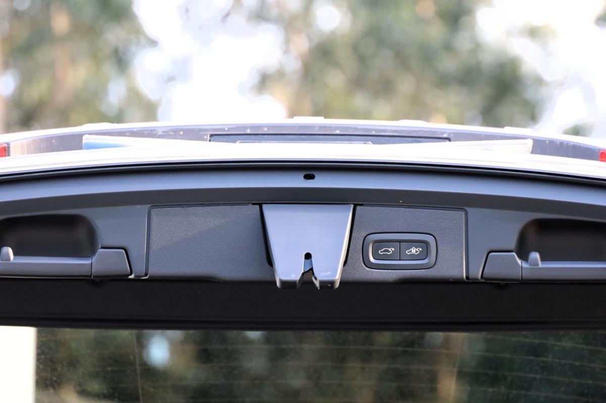 volvo-xc60-2021-diesel-1969cc