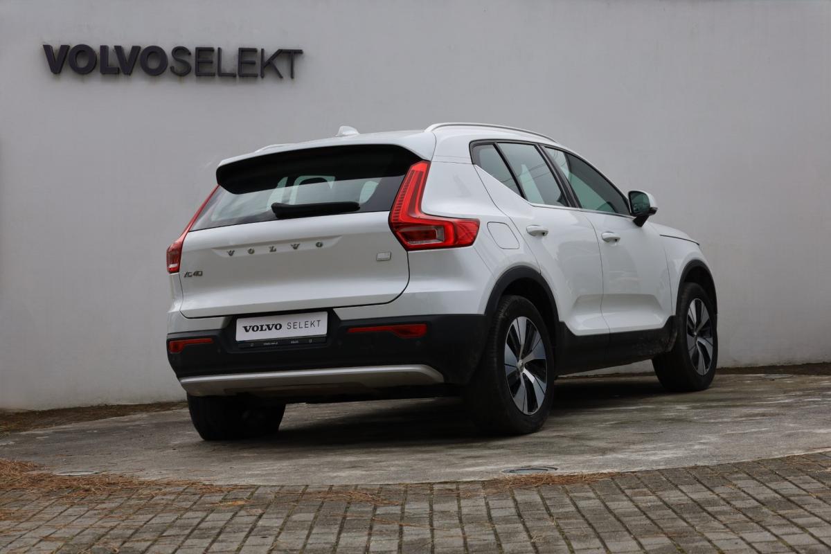 volvo-xc40-2023-hibrido-a-gasolina-1477cc